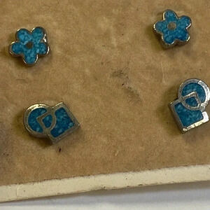 PAIR OF NEW TURQUOISE STUD EARRINGS. VINTAGE.